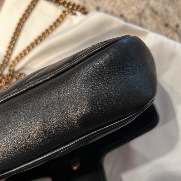 (SOLD) Gucci mini GGMarmont Bag - Picture 8 of 17